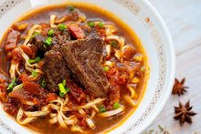 Load image into Gallery viewer, Signature Braised Beef Noodle
